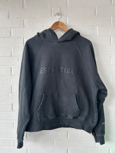 Load image into Gallery viewer, Sweatshirt Size Small

