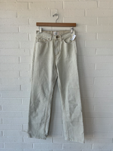 Load image into Gallery viewer, Bdg Pants Size 3/4 (27)
