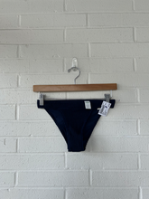 Load image into Gallery viewer, Aerie Womens Swimwear Size Extra Small
