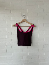 Load image into Gallery viewer, Fabletics Athletic Top Size Medium
