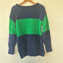 Load image into Gallery viewer, Offline Sweater Size Small
