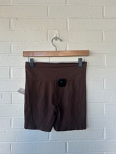 Load image into Gallery viewer, Skims Athletic Shorts Size Medium
