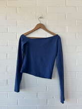Load image into Gallery viewer, Edikted Long Sleeve Top Size Small
