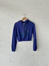 Load image into Gallery viewer, Urban Outfitters ( U ) Sweatshirt Size Small
