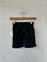 Load image into Gallery viewer, Gym Shark Athletic Shorts Size Extra Small
