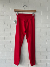 Load image into Gallery viewer, Athletic Pants Size Small
