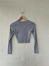 Load image into Gallery viewer, Tna Long Sleeve T-Shirt Size Small
