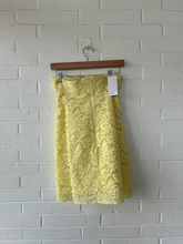 Load image into Gallery viewer, Mng Dress Size Extra Small
