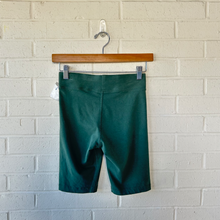 Load image into Gallery viewer, Nike Athletic Shorts Size Extra Small
