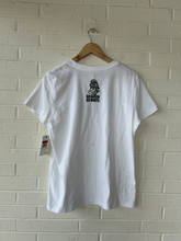 Load image into Gallery viewer, Nike T-Shirt Size Large
