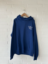 Load image into Gallery viewer, Sweatshirt Size Medium
