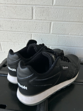 Load image into Gallery viewer, Reebok Casual Shoes Mens 9.5
