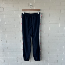 Load image into Gallery viewer, Edikted Pants Size Medium

