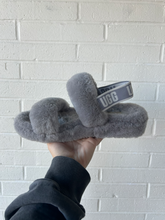 Load image into Gallery viewer, Uggs Casual Shoes Womens 8
