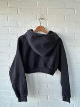 Load image into Gallery viewer, Tna Sweatshirt Size Small

