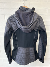 Load image into Gallery viewer, Lululemon Athletic Jacket Size Small
