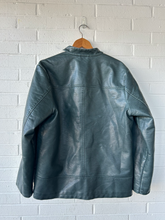 Load image into Gallery viewer, Urban Outfitters ( U ) Heavy Outerwear Size Large
