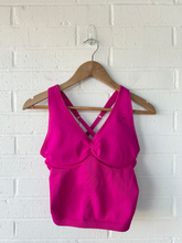 Load image into Gallery viewer, Gym Shark Athletic Top Size Extra Small
