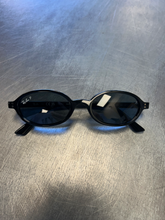 Load image into Gallery viewer, Raybans
