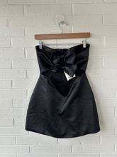 Load image into Gallery viewer, Pepper Mayo Dress Size 3/4

