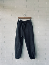 Load image into Gallery viewer, Comfrt Pants Size Medium
