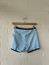 Load image into Gallery viewer, Athletic Shorts Size Medium
