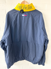 Load image into Gallery viewer, Tommy Hilfiger Outerwear Size Extra Large
