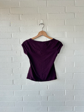 Load image into Gallery viewer, Skims Short Sleeve Top Size Small
