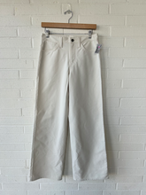 Load image into Gallery viewer, Lululemon Pants Size 1 (25)
