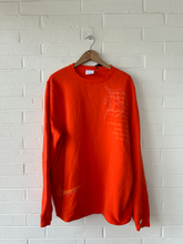 Load image into Gallery viewer, Nike Sweatshirt Size Large
