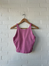Load image into Gallery viewer, Lululemon Athletic Top Size Medium

