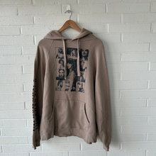 Load image into Gallery viewer, Sweatshirt Size Small
