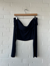 Load image into Gallery viewer, Garage Long Sleeve Top Size Extra Large
