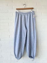 Load image into Gallery viewer, Pink By Victoria's Secret Pants Size Medium
