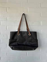 Load image into Gallery viewer, Michael Kors Purse
