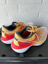 Load image into Gallery viewer, Saucony Womens Athletic Shoes Womens 9
