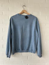 Load image into Gallery viewer, Urban Outfitters ( U ) Sweatshirt Size Extra Small
