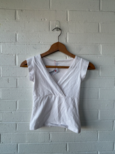 Load image into Gallery viewer, Brandy Melville Short Sleeve Top Size Small
