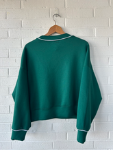 Load image into Gallery viewer, Ypb (By Abercrombie) Sweatshirt Size Medium
