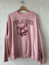 Load image into Gallery viewer, Cotton On Sweatshirt Size Extra Large
