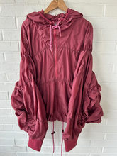 Load image into Gallery viewer, Free People Outerwear Size Extra Large
