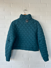 Load image into Gallery viewer, Lululemon Athletic Jacket Size Medium
