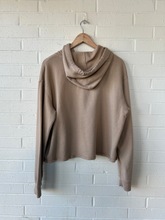 Load image into Gallery viewer, Champion Sweatshirt Size Extra Large
