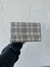 Load image into Gallery viewer, Purse
