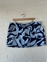 Load image into Gallery viewer, Short Skirt Size 3XL
