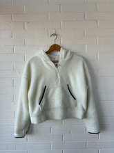 Load image into Gallery viewer, Sweatshirt Size Small
