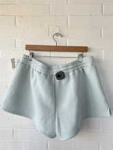Load image into Gallery viewer, Comfrt Shorts Size 2XL
