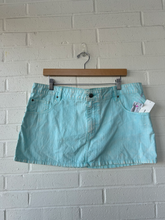 Load image into Gallery viewer, Bdg Short Skirt Size Large
