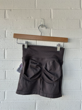 Load image into Gallery viewer, Gym Shark Athletic Shorts Size Extra Small
