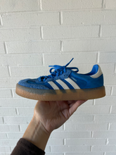 Load image into Gallery viewer, Adidas Womens Athletic Shoes Womens 7.5
